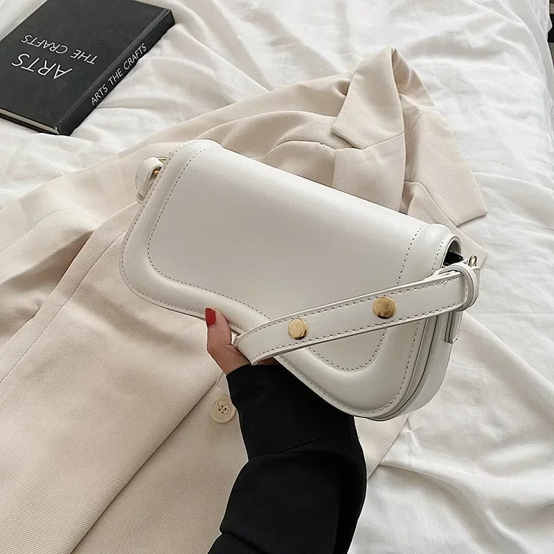 Sac à main en cuir vegan Cadence Wavy Flap