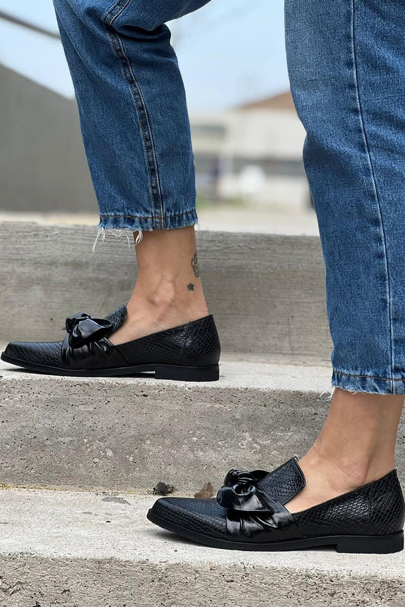 Orla™ - Ballerines noires avec nœud