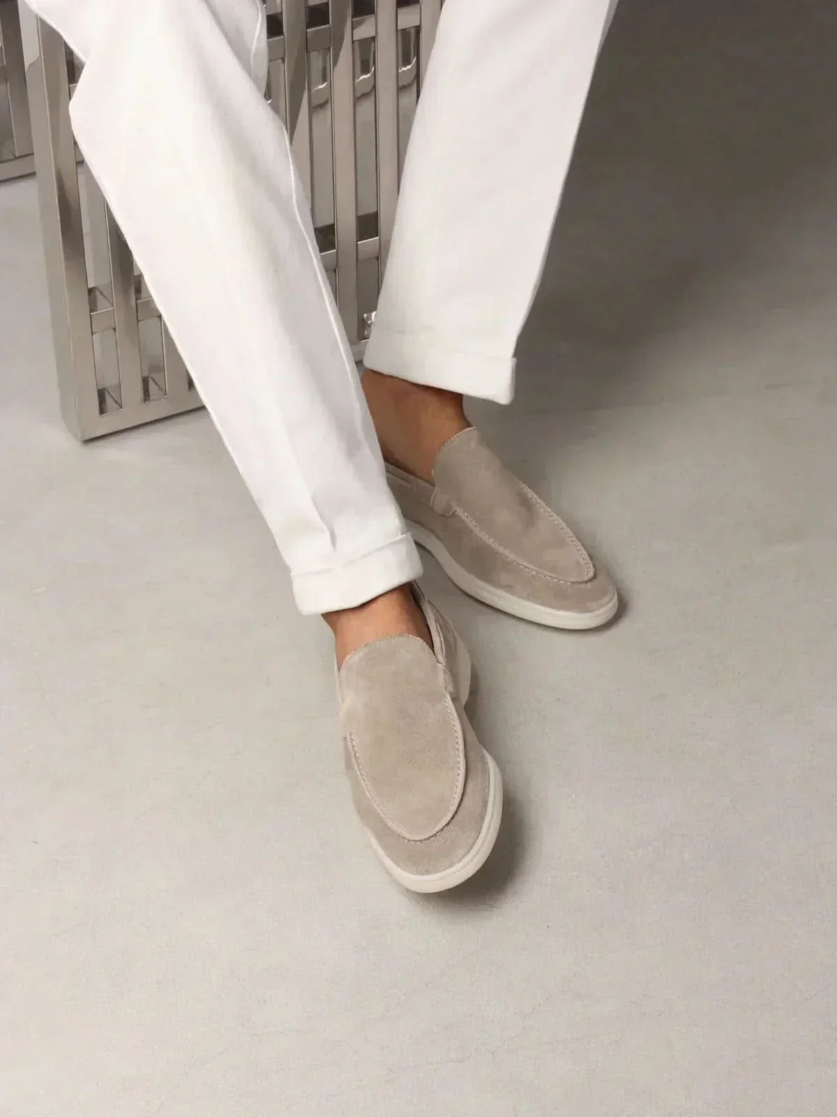 Mocassin en Daim Classique Gris Clair