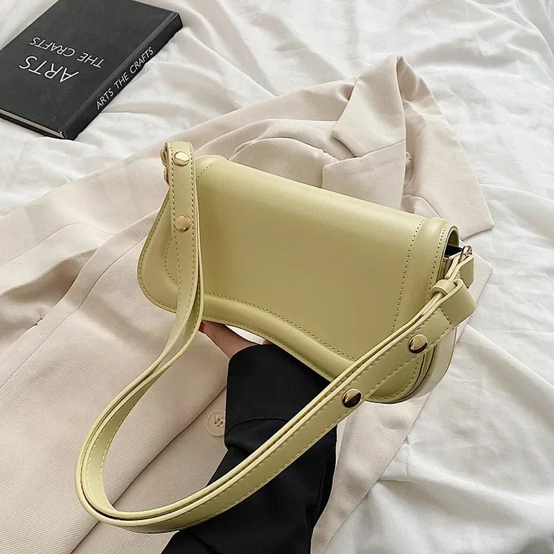 Sac à main en cuir vegan Cadence Wavy Flap