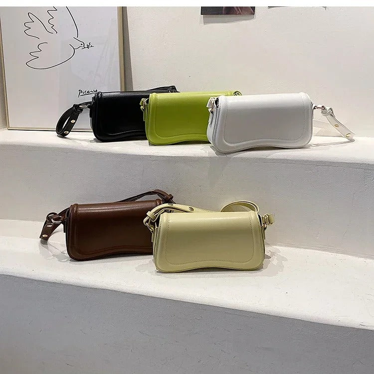 Sac à main en cuir vegan Cadence Wavy Flap