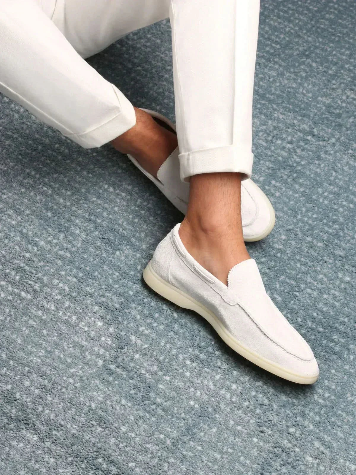 Mocassin en daim classique Perle blanche