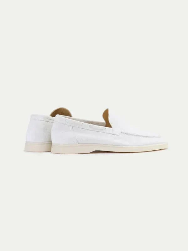 Mocassin en daim classique Perle blanche